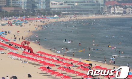 Busan Haeundae Beach Closes Early August 21.