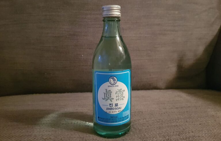 [Alcohol] Jinro Soju is back