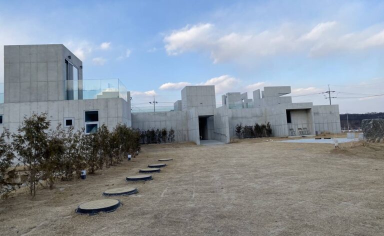 Icheon Cafe NONSPACE