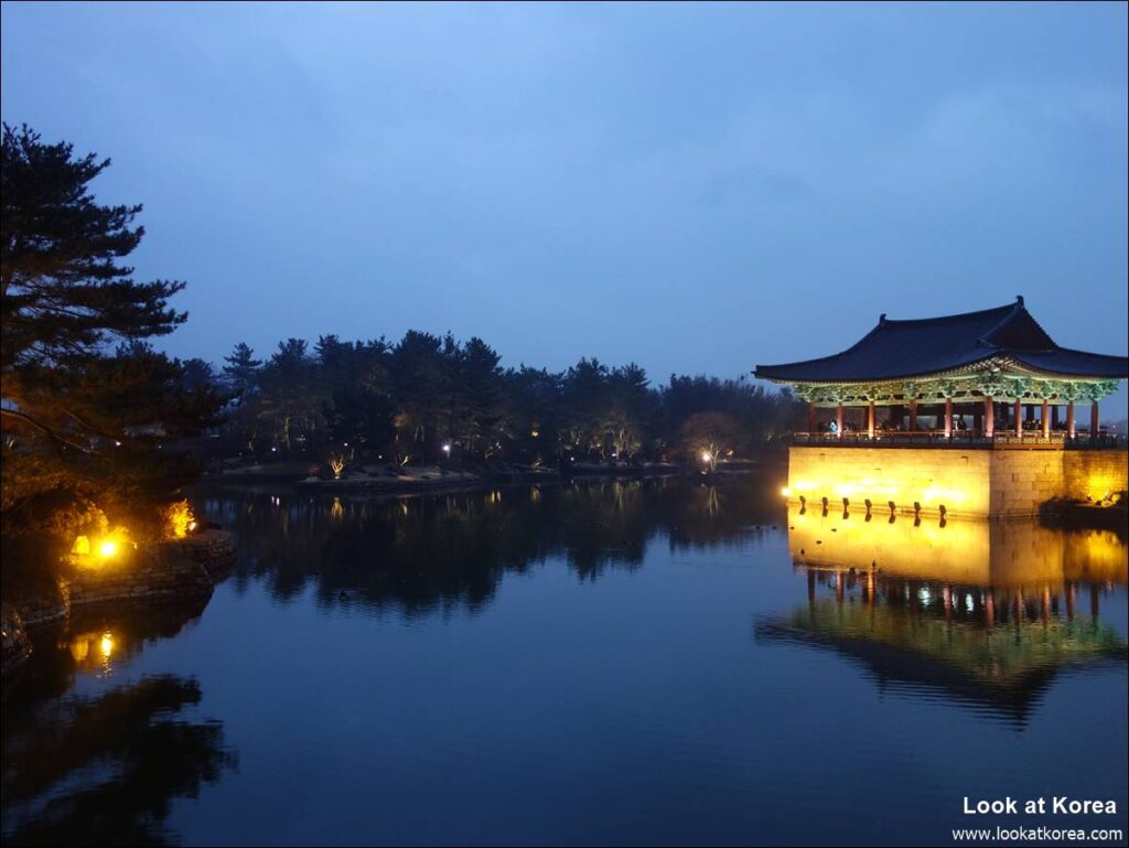 Donggung Palace and Wolji Pond with a pretty night view | Look at Korea