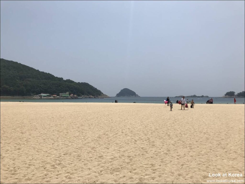 Namhae Sangju Silver Sand Beach