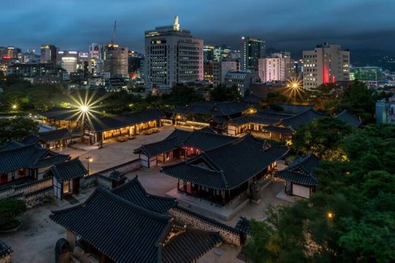Namsangol Hanok Village Opens Until 9pm